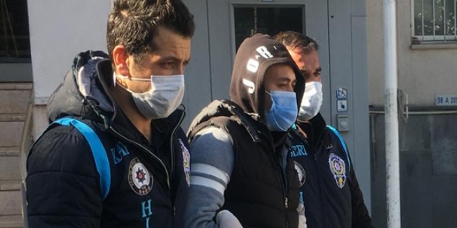 21 araçtan hırsızlık yapan oto faresi: Yakışıklı çekin