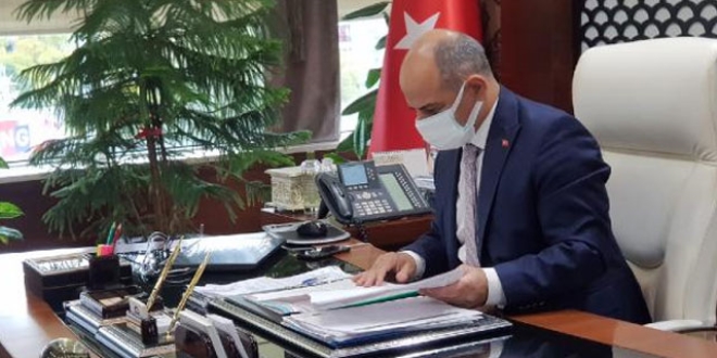 Koronavir�s� ikinci kez yenen ba�kan g�revine ba�lad�