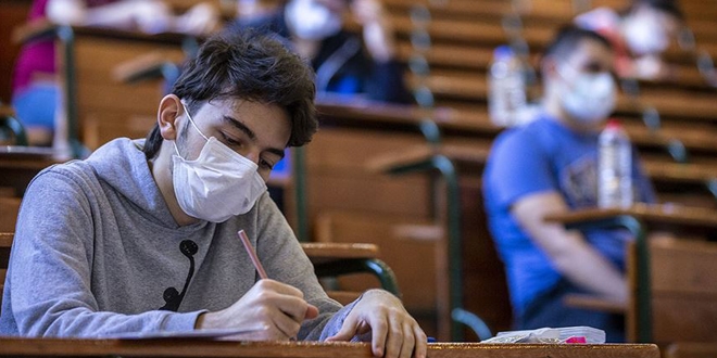 Sınavlara girecek 3.8 milyon öğrencinin durumu belirsiz