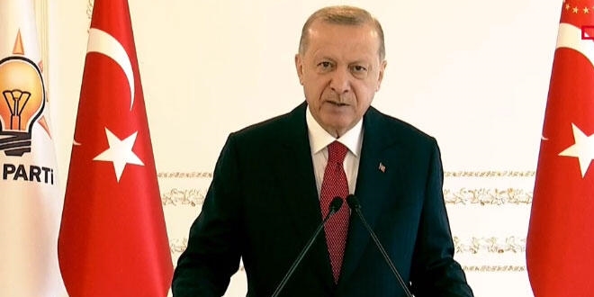 Cumhurbakan Erdoan: Kongrelerimizi erteliyoruz