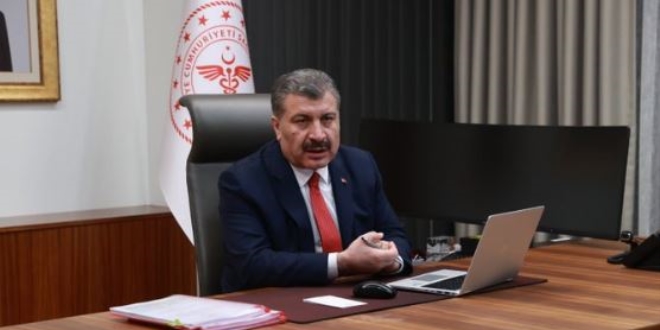 Bakan Koca, vatandaşlardan 'biz evdeyiz' paylaşımı istedi