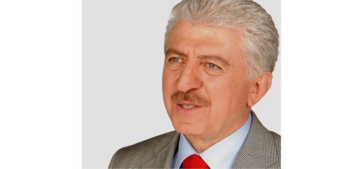 Eski belediye başkanı Aziz Duran koronavirüse yenildi