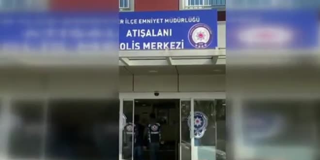 İstanbul'da trafiği tehlikeye düşüren sürücüler yakalandı