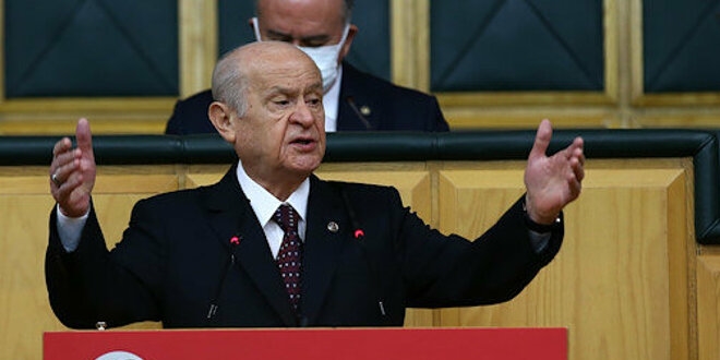 Bahçeli'den İmamoğlu'na: İşine bak belediyeni yönet