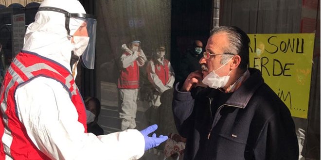 Polisten, yasaktan haberin yok diyen vatandaşa: Sen bu dünyada yaşamıyor musun?