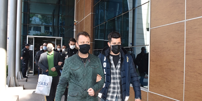 CHP'li eski Menemen Belediye Bakan cezaevine gnderildi