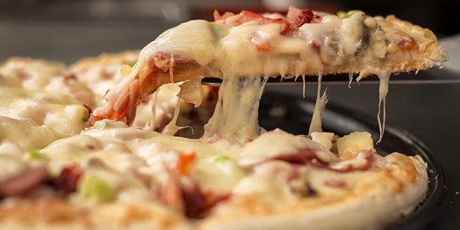 Kızılay'dan 'Askıda Pizza' kampanyası