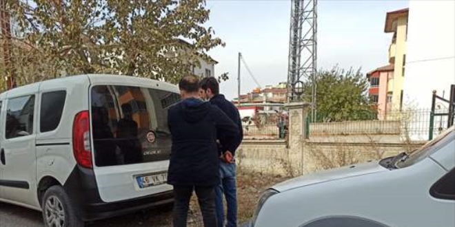 Tartıştığı annesini bıçaklayarak öldürdü