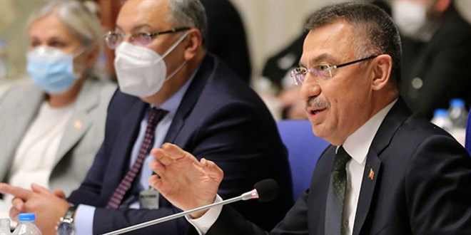 TBMM Plan ve Bütçe Komisyonu'nda 'tek dil' tartışması