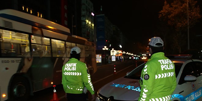 Sokağa çıkma kısıtlaması başladı