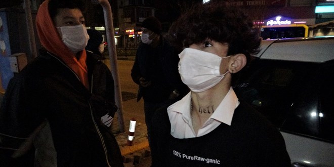 Gece yarısı sokakta yakalanan genç: Cezayı duysa annem evlatlıktan reddeder