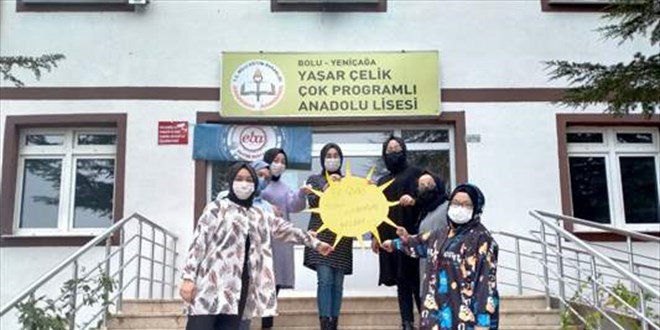 Liseliler dezavantajlı öğrencilerin 'kalbini ısıtacak'