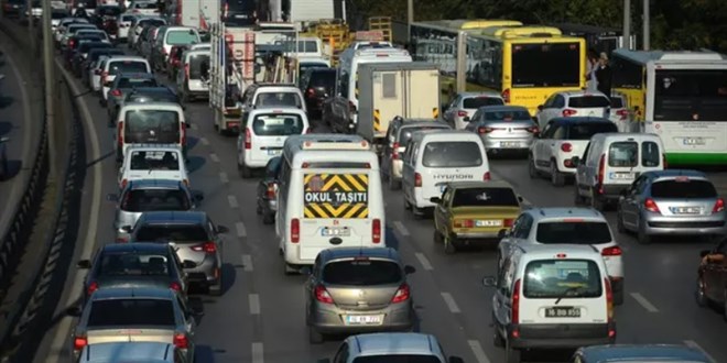 Ticari araç sürücülerine rapor zorunluluğu