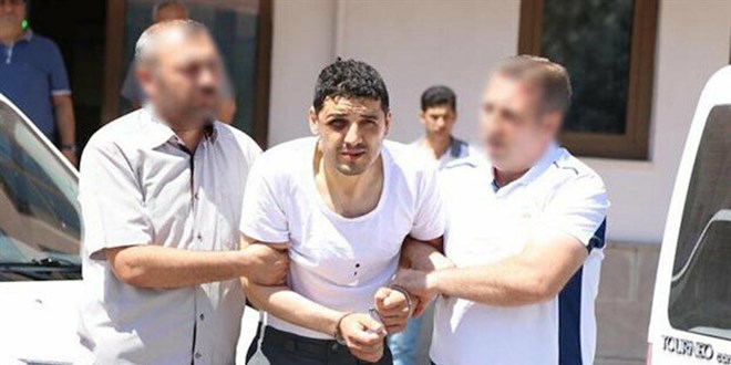 Pilotları yönlendiren eski yarbay Hakan Karakuş