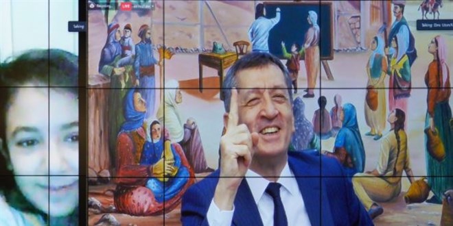 Bakan Selçuk, 500 bin meslektaşıyla görüştü