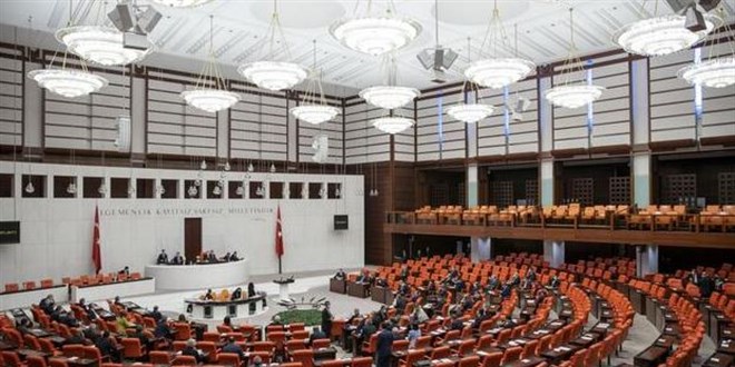 Mecliste 'Emine Erdoğan' tartışması
