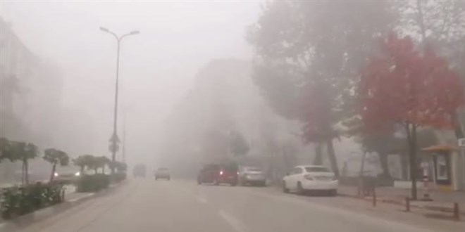 Bursa'da youn sis etkili oldu