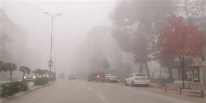 Bursa'da yoğun sis etkili oldu