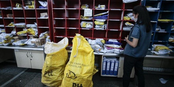 PTT personeli, pozitif veya temaslı kişiye de tebligat yapacak