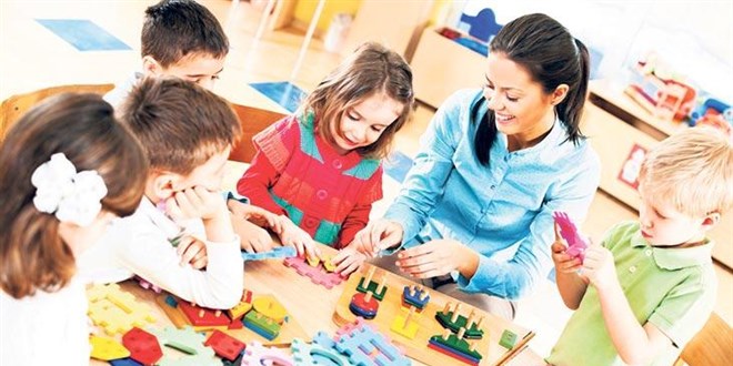 Okul öncesi eğitimde 'aç-kapa' tartışması