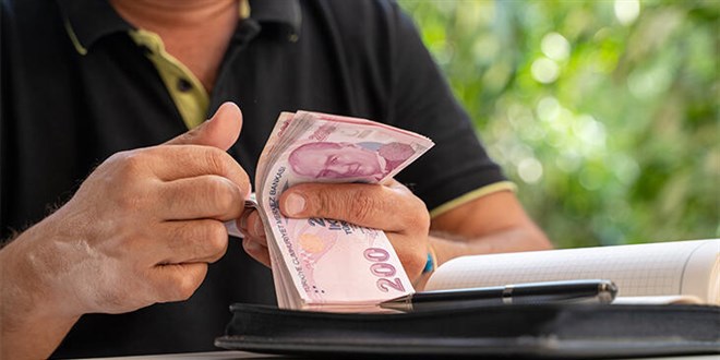 Mahkemeden geç mezuniyet kararı... 292 bin TL tazminat