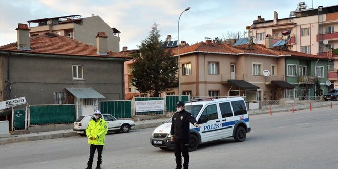 Bu ilçede nüfusun yüzde 70'i karantinada