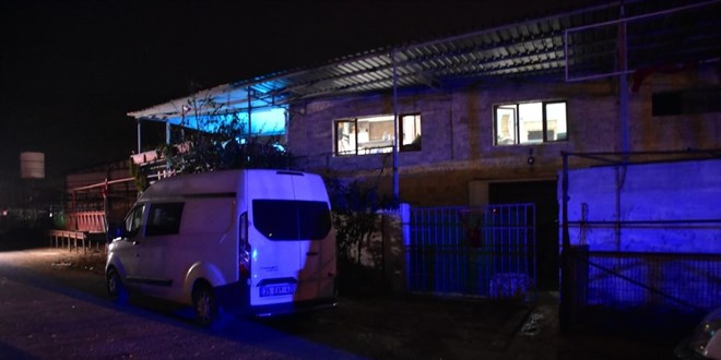 Sokağa çıkma kısıtlamasında komşu kavgası kanlı bitti: 1 ölü