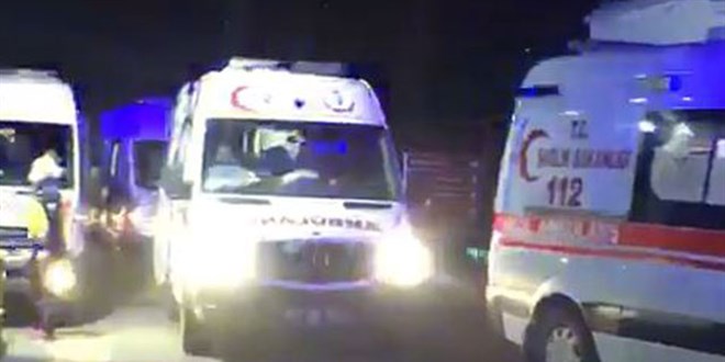 O ilde pandemi hastanesi önünde korkutan ambulans yoğunluğu