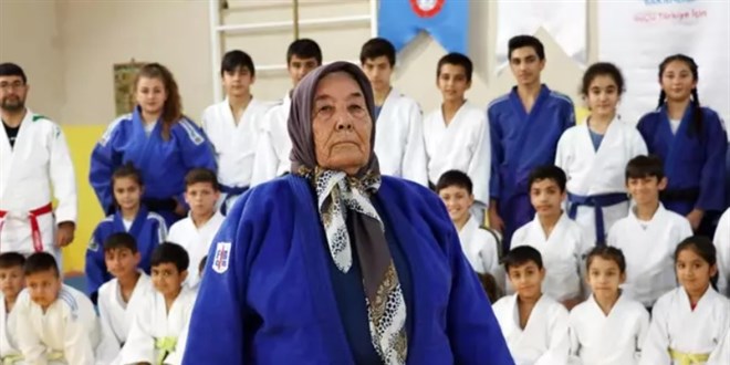 82 yaşındaki 'judocu nine' koronavirüse yenildi
