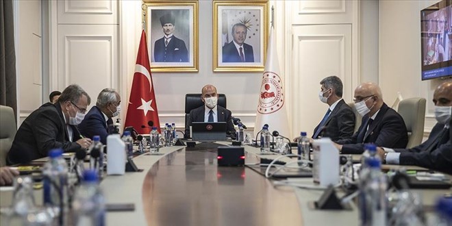 Bakan Soylu, 81 il valisiyle görüştü