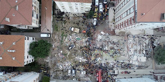 Kartal'daki apartmanın çökmesi ile ilgili 31 kişinin hapsi istendi