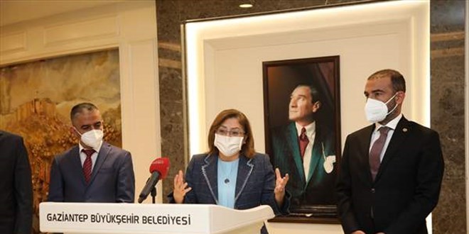 Gaziantep'te öğrenci servisi esnafına 1500 lira destek