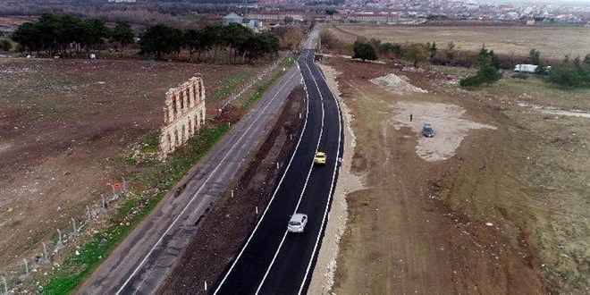 Edirne'de tarihi yapının korunması için yol 'kaydırıldı'
