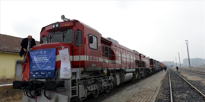 Türkiye'den Çin'e giden ihracat treni Kars'a ulaştı