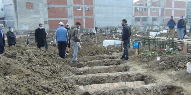 Aynı aileden dört kişi koronavirüs kurbanı