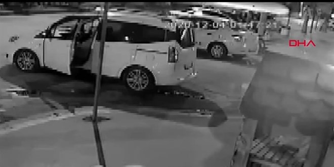 10 liraya götürmeyen taksicinin aracını çaldı, markette yakalandı