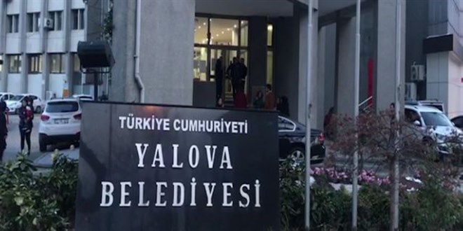 Yalova Belediyesi'ndeki yolsuzluk davasnda 11 kii serbest
