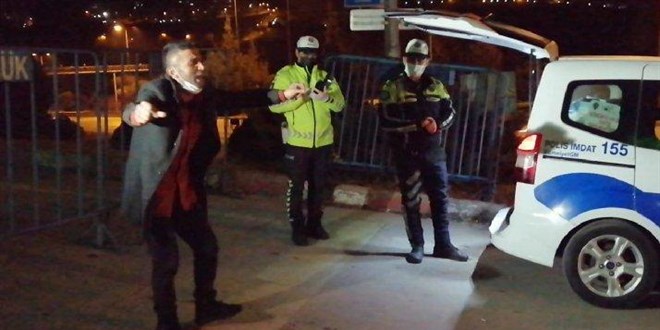 Cezayı yedi, oynamaya başladı