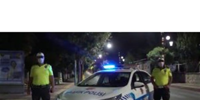 Polis Kovid-19 tedbirlerine uyan vatandaşlara kliple teşekkür etti