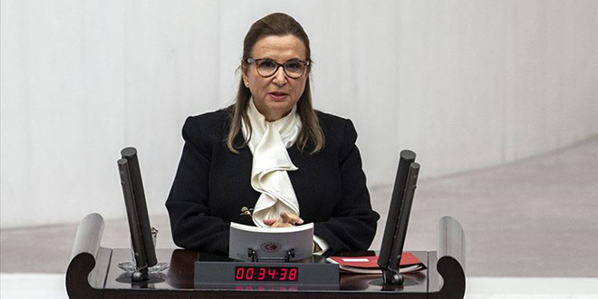 Bakan Pekcan: T�rkiye y�ksek b�y�me ile yoluna devam edecek
