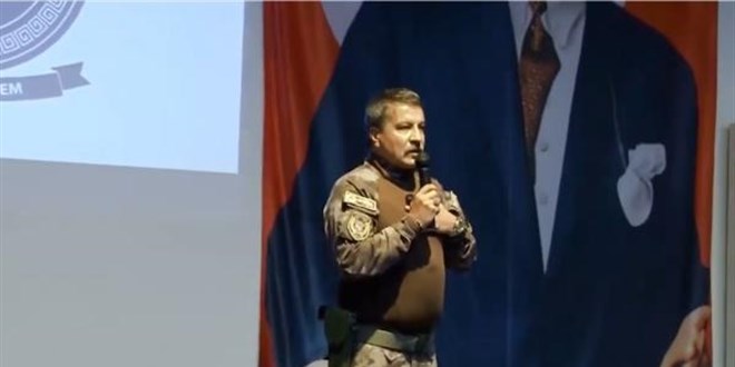 Emniyet Müdürü'nün 'FETÖ' tepkisi, sosyal medyada gündem oldu