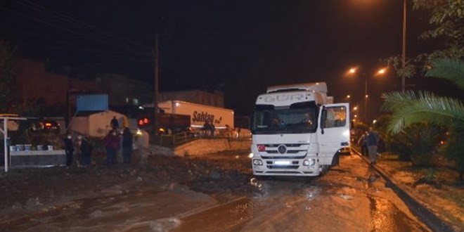 Söke-Milas kara yolu tek taraflı ulaşıma kapatıldı
