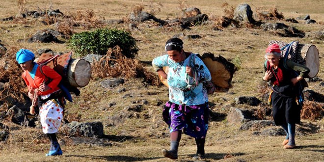 Karadeniz'in çalışkan kadınlarını, pandemi de durduramadı