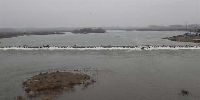 Meri Nehri'nin debisi son yalarla 3 katna kt