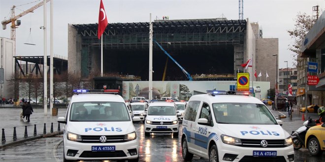 stanbul'da merak uyandran siren sesleri!