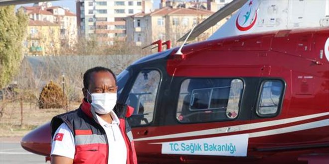 Trkiye semalarnda hayat kurtaran Tanzanyal doktor