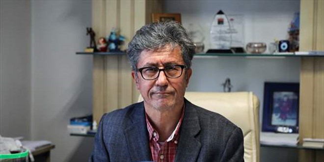 Aşı gönüllüsü profesörden 'aşı yaptırın' tavsiyesi
