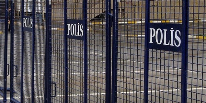 Hakkari'de gösteri ve yürüyüşler geçici süreyle yasaklandı