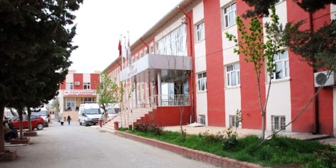 Aile hekimi, sorun yaşadığı hastanın kaydını başka yere aldırabilir mi?