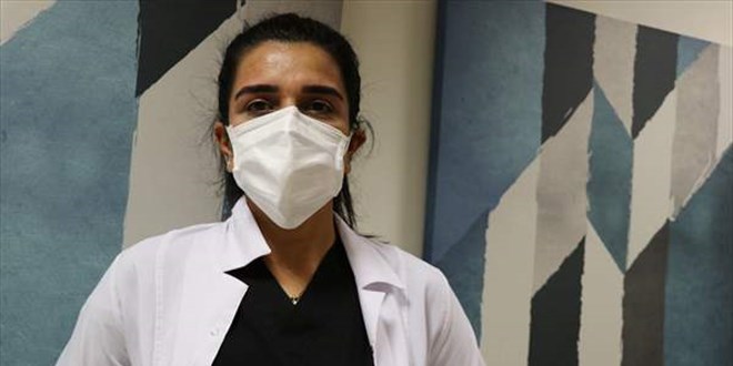 Koronayı yenen hemşire: Bir gün beliniz, diğer gün diziniz ağrıyor